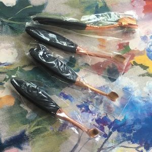 Set of eyeshadow blender makeup brushes